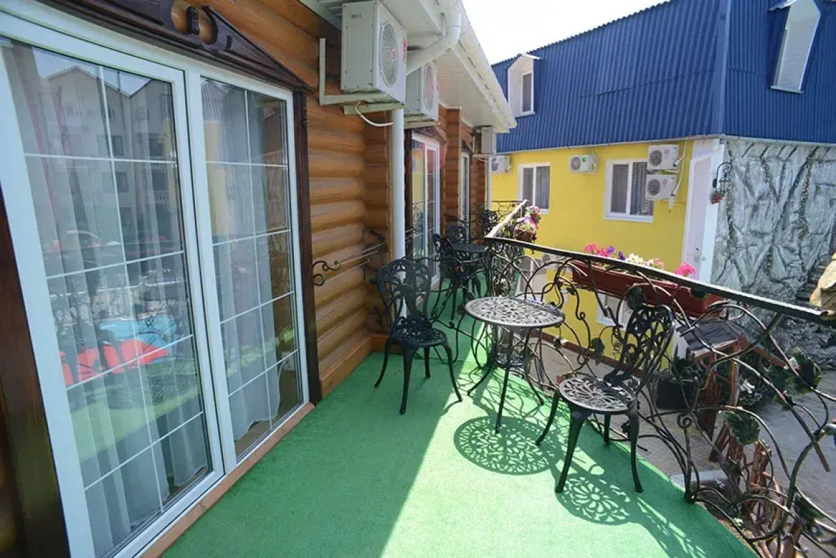 Гостевой дом Роман Песчаное