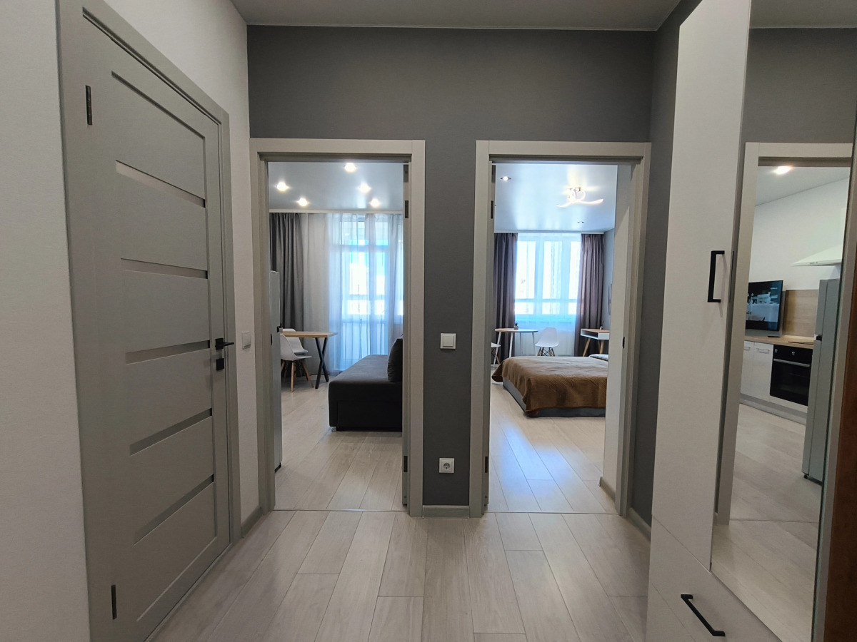 Апартаменты на Академика Сахарова, 79