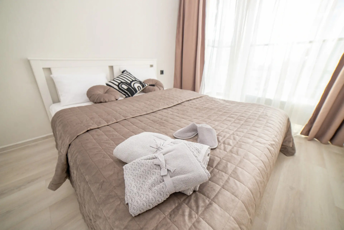 Евро-двухкомнатная квартира BeGuest на Чкалова 18