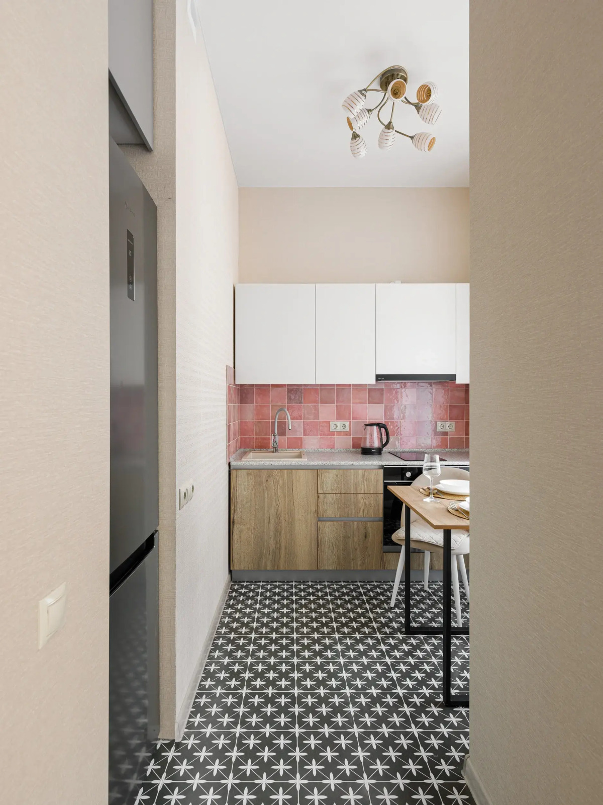 Апартаменты на улице Германа Титова 8