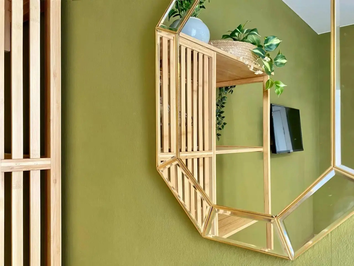 Апартаменты Сталинка на пешеходной улице