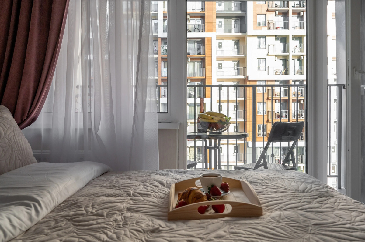 Апартаменты Студия у моря с бассейном на территории. Каравелла 112