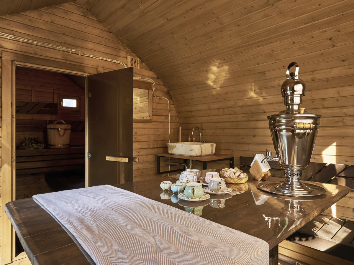 Частный дом с теплой купелью с джакузи и зоной барбекю Land Breeze