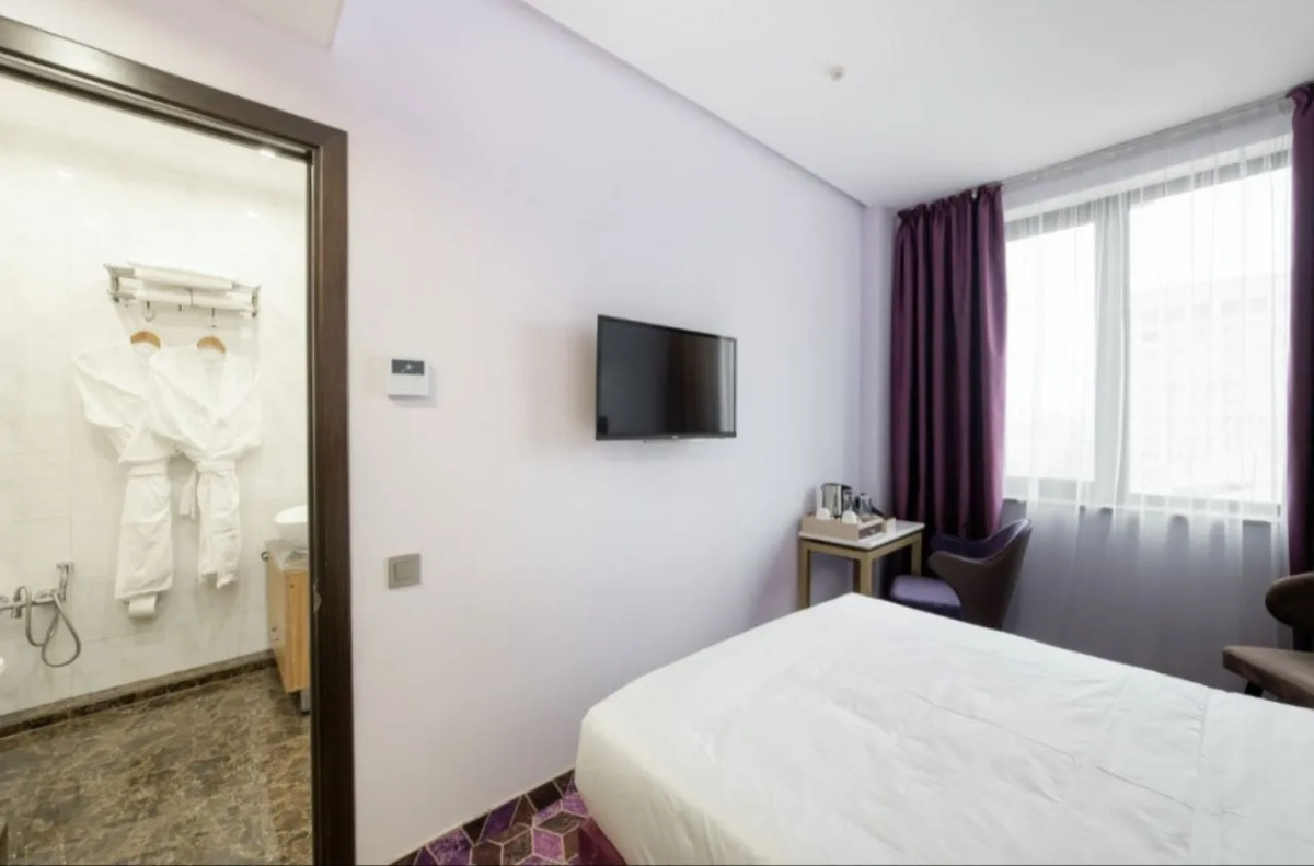 Orient Hotel Bishkek (Ориент отель Бишкек)