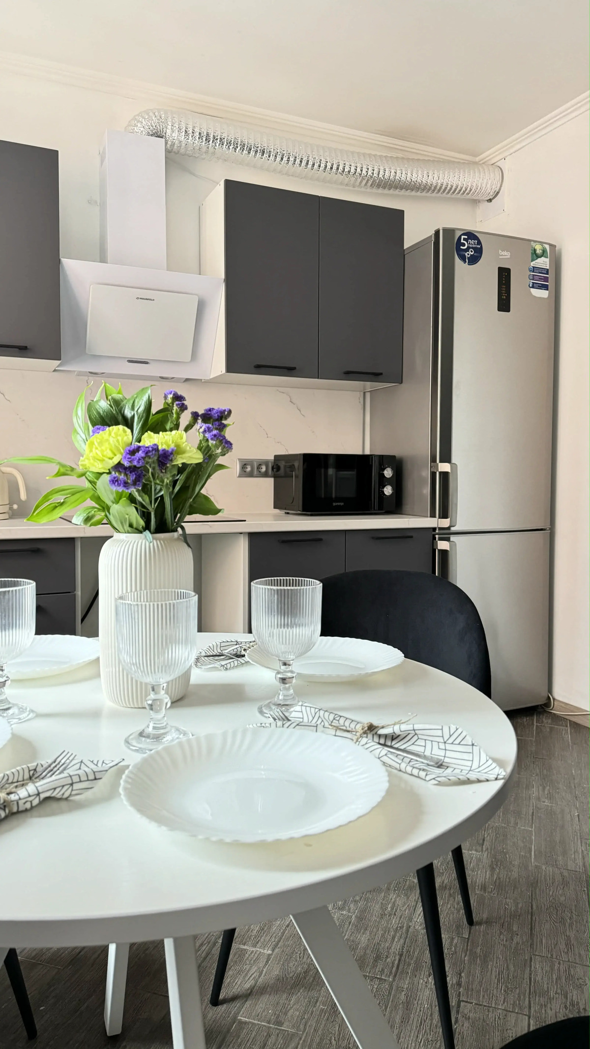 Апартаменты Евродвушка с джакузи рядом с Крокусом