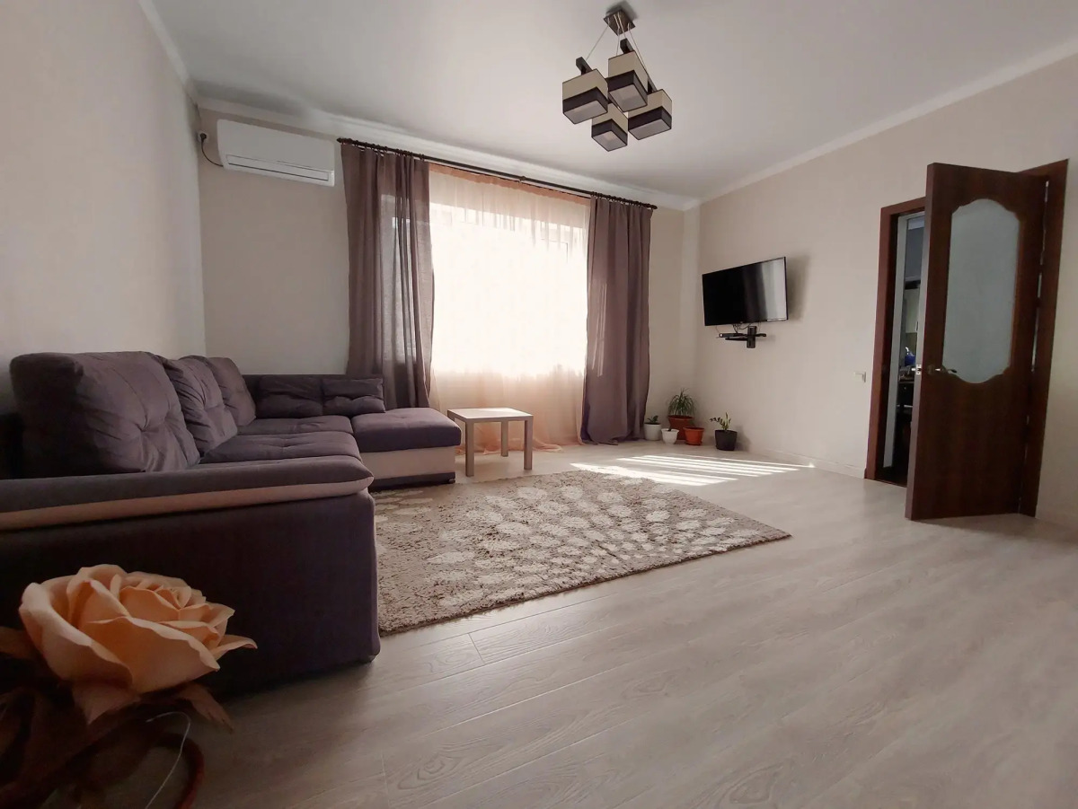 Квартира 3-комнатная на Новом Районе