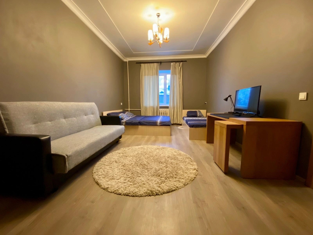 Квартира с Балконом Калининец 2