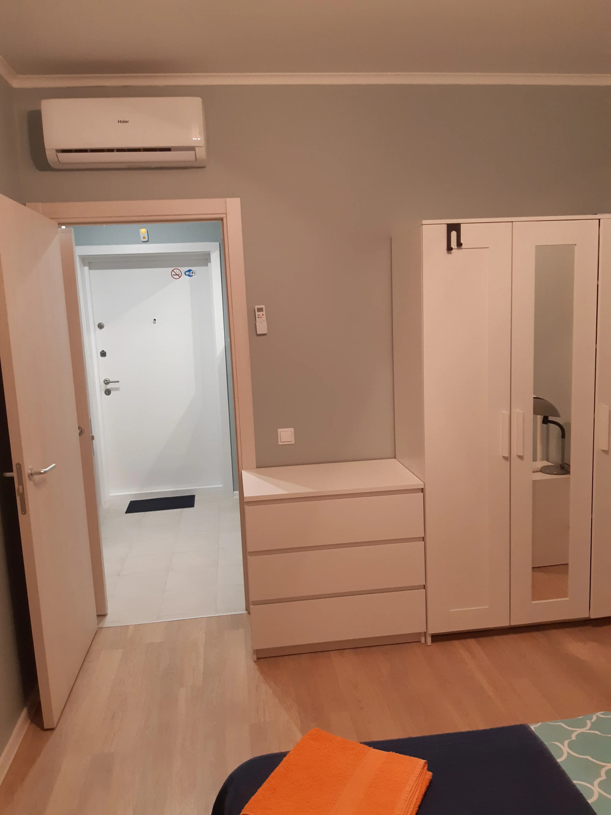 Квартира Оранж Парк