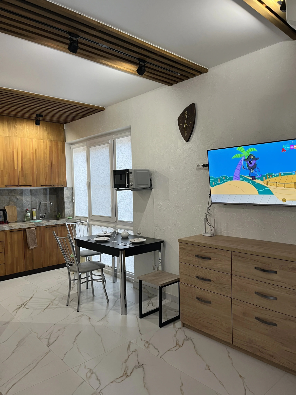 Апартаменты Актер House