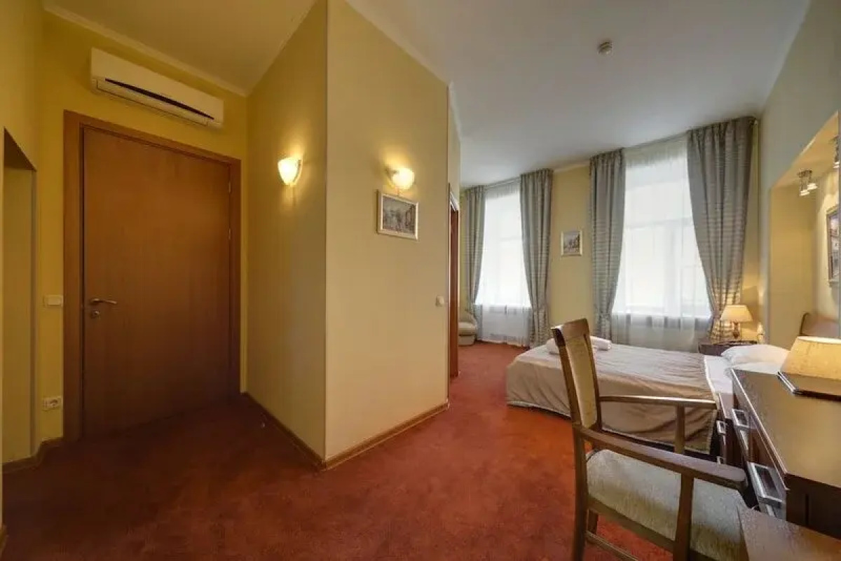 Гостевой дом Соло Исаакиевская площадь