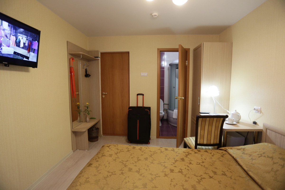 Отель Астра