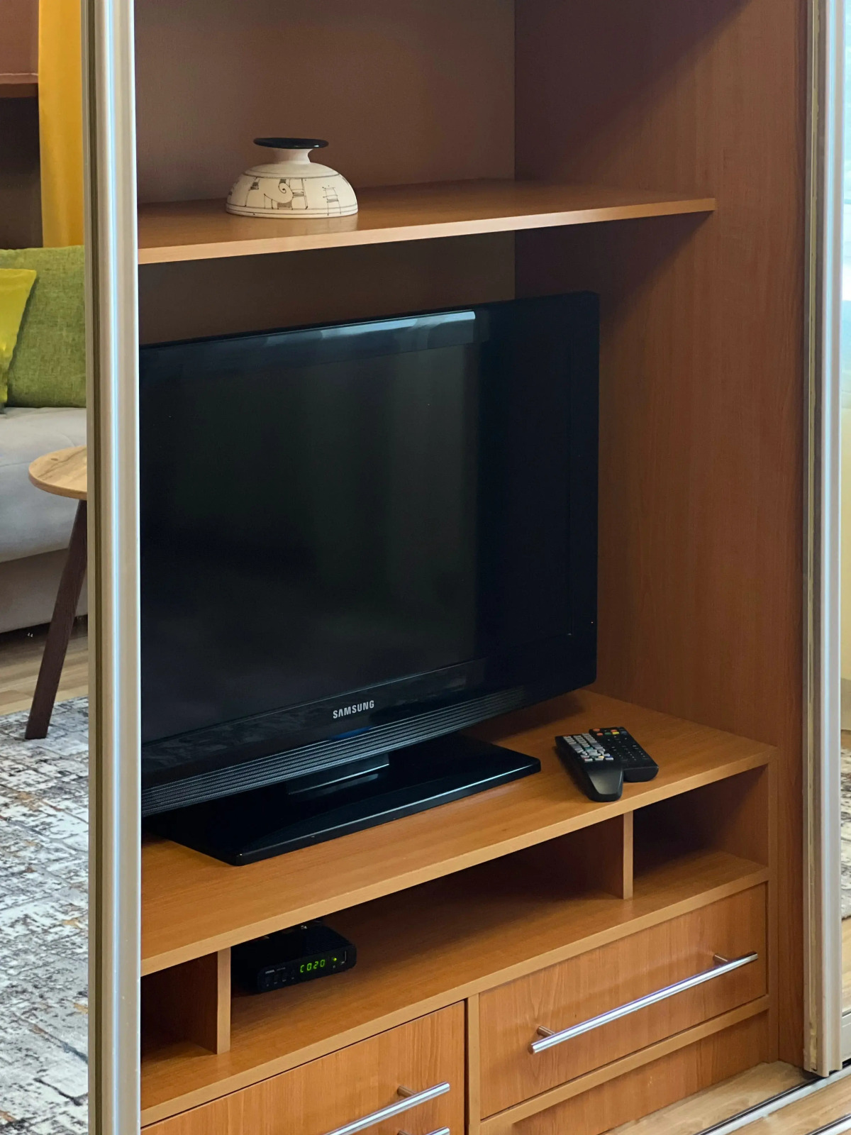 Апартаменты "Granada" Отличный вариант двухкомнатной квартиры в центре города недалеко от ЖД Вокзала