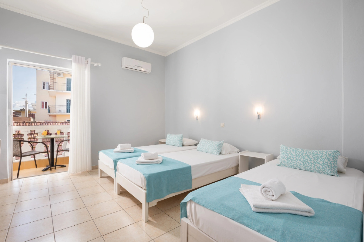 Отель Bella Vista Beach Hotel And Studios- Corfu Benitses