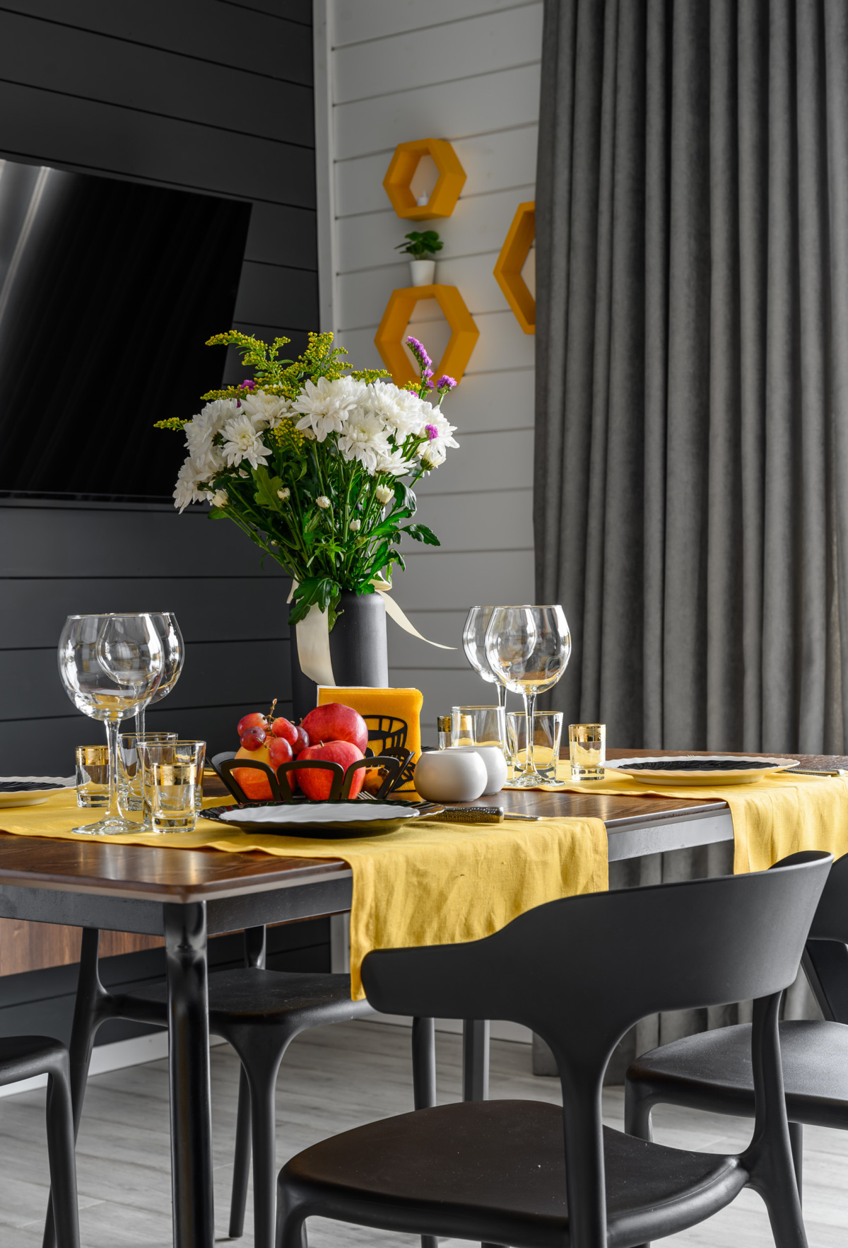 Гостевой дом Garnet Holiday. МИР