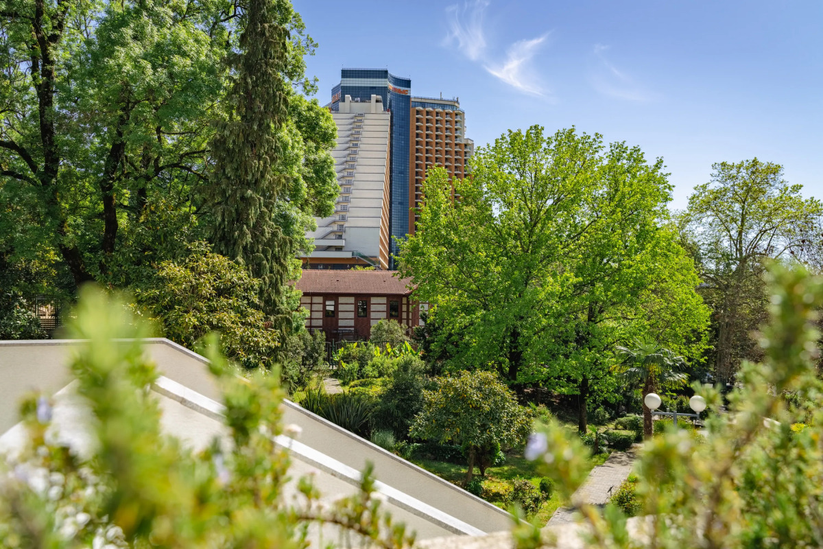 Апартаменты Дизайнерские с бассейном и морем вместимостью от 1 до 3 гостей от собственника