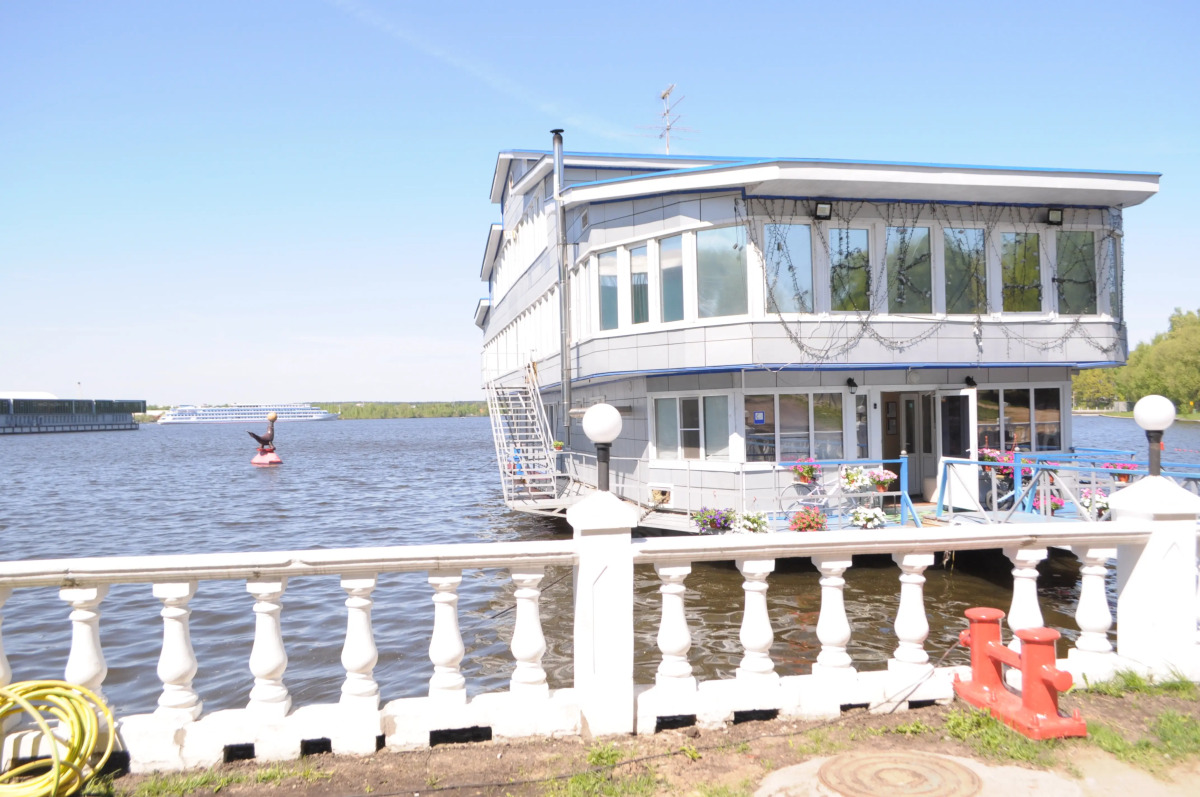 Отель Лакада