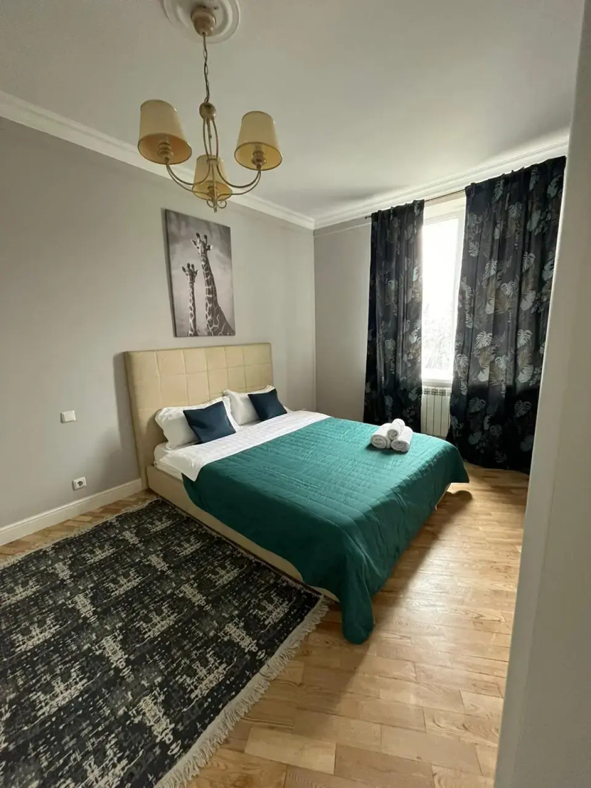 Квартира M.O.O.N APARTMENTS  Толе би Тулебаева кв 8 Центр