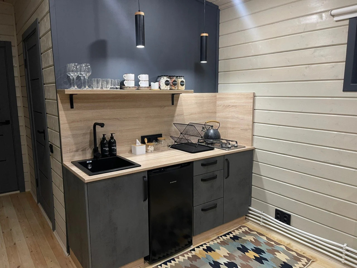 Гостевой Дом Дом для 4-х с Видом на Озеро