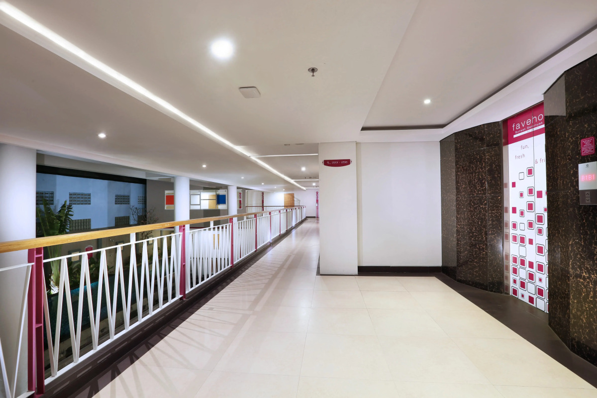 Отель Favehotel Sunset Seminyak