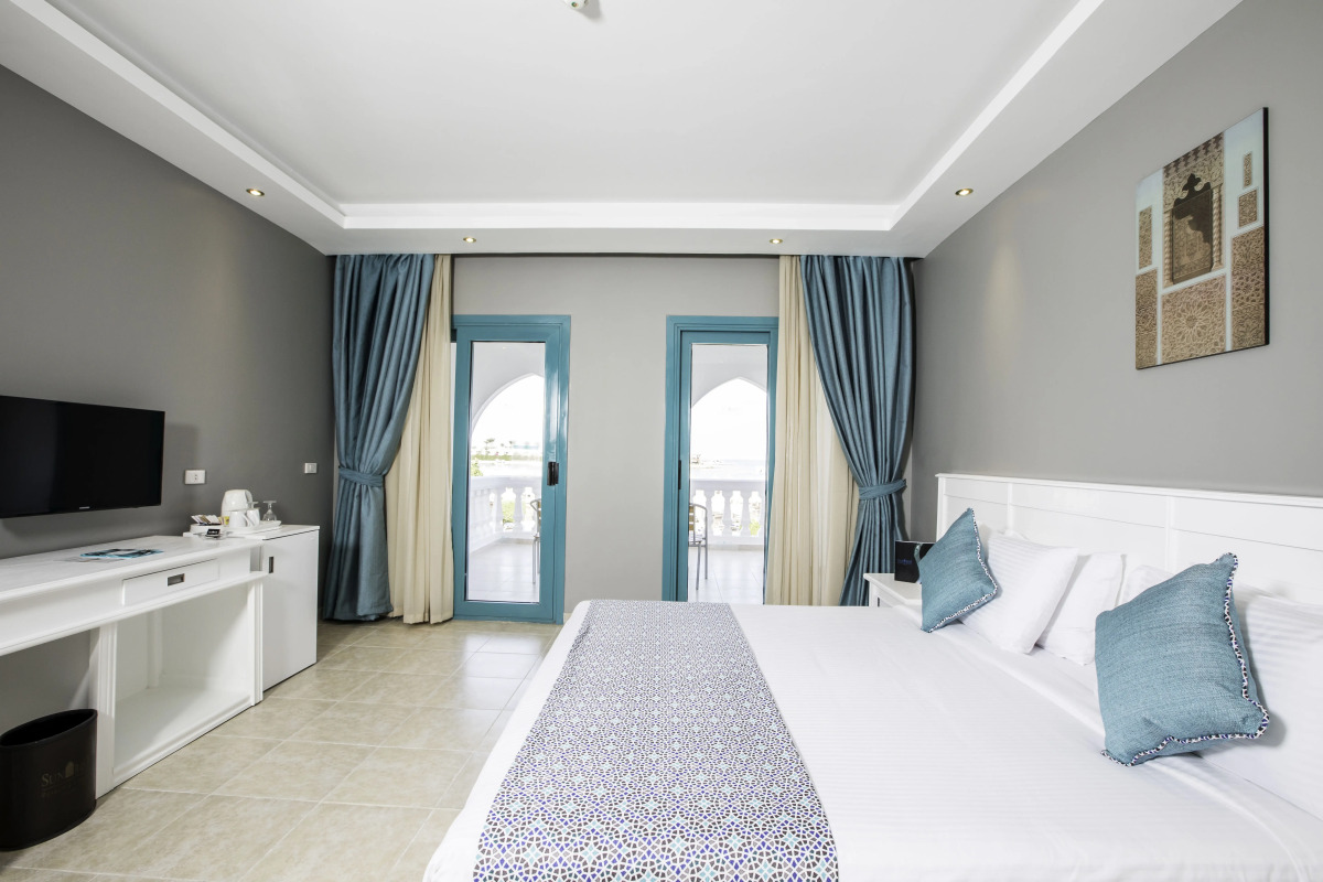 SUNRISE Garden Beach Resort