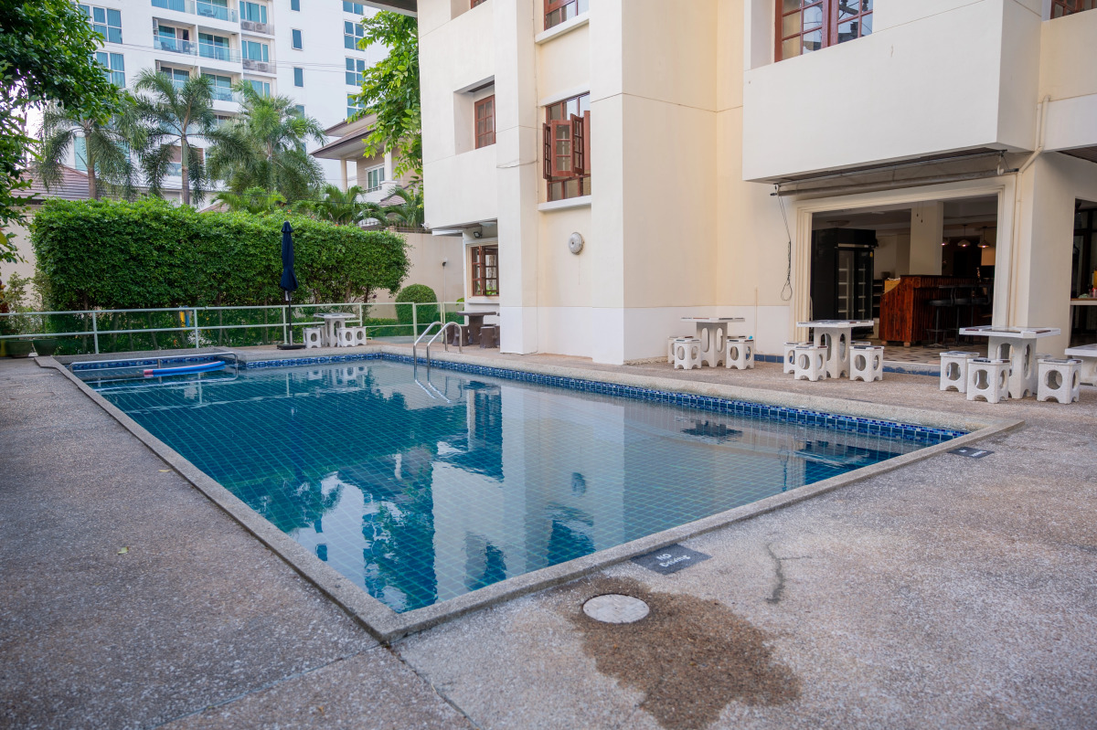 Отель Hillside Resort Pattaya