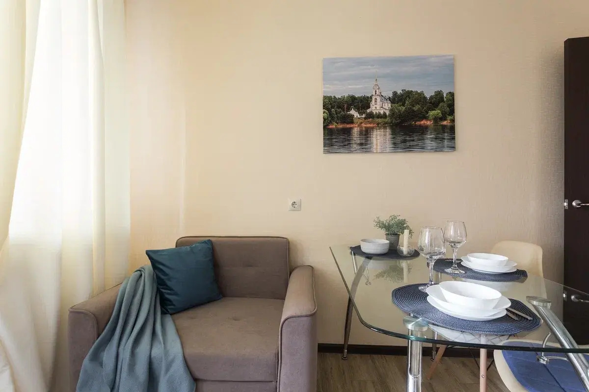 Апартаменты Две Подушки на Окружном Шоссе 24а-96