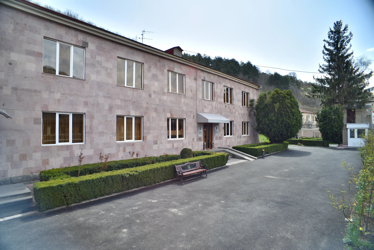 Отель Green Wood