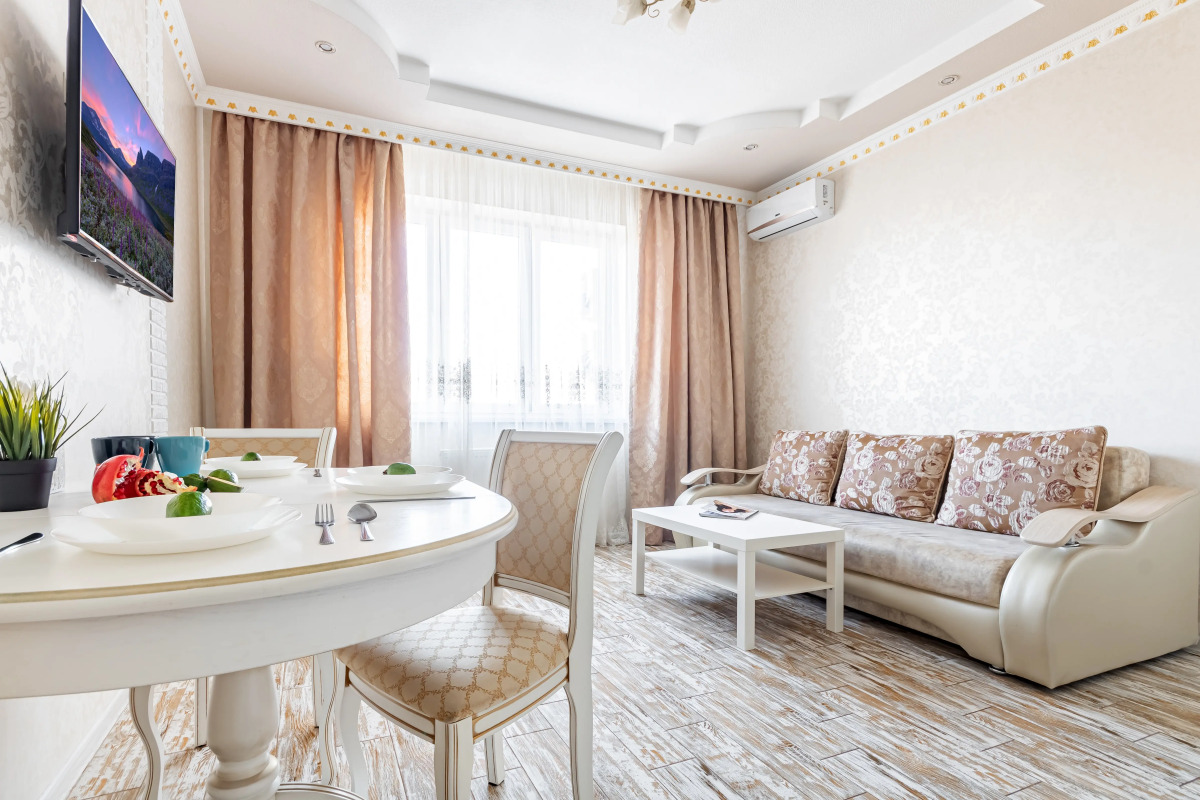 Апартаменты стильные формата евро2 в центре ФМР