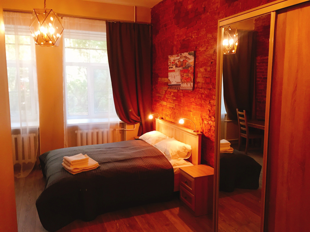 Апартаменты на Караванной 1