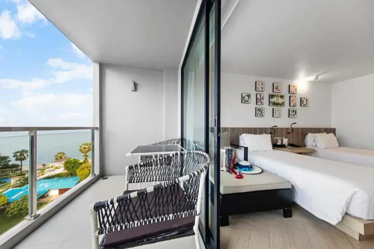 Курортный отель Golden Tulip Pattaya Beach Resort