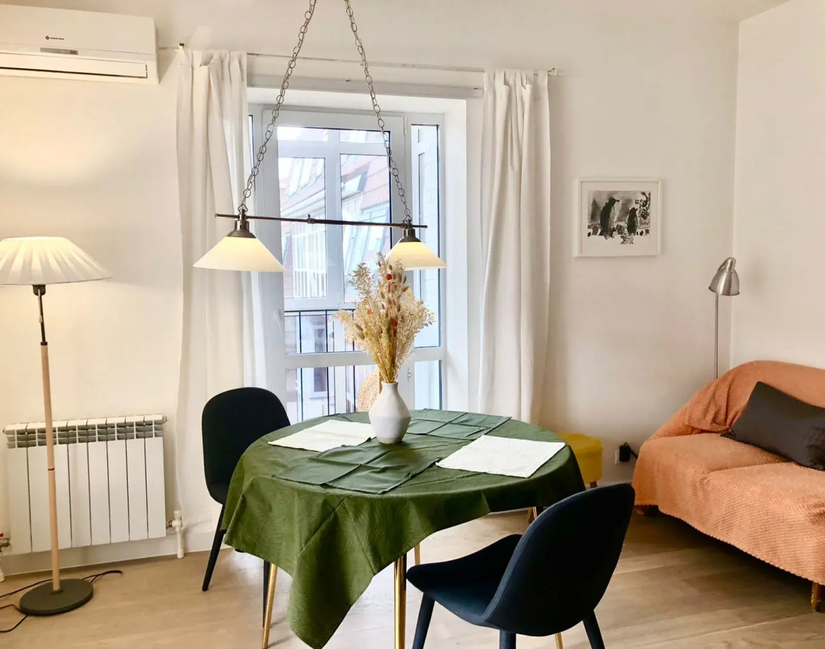 Апартаменты на Нижне-Трубежной 1