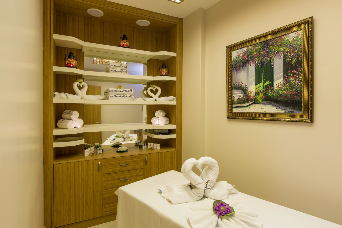 GLK PREMIER Sea Mansion Suites & Spa