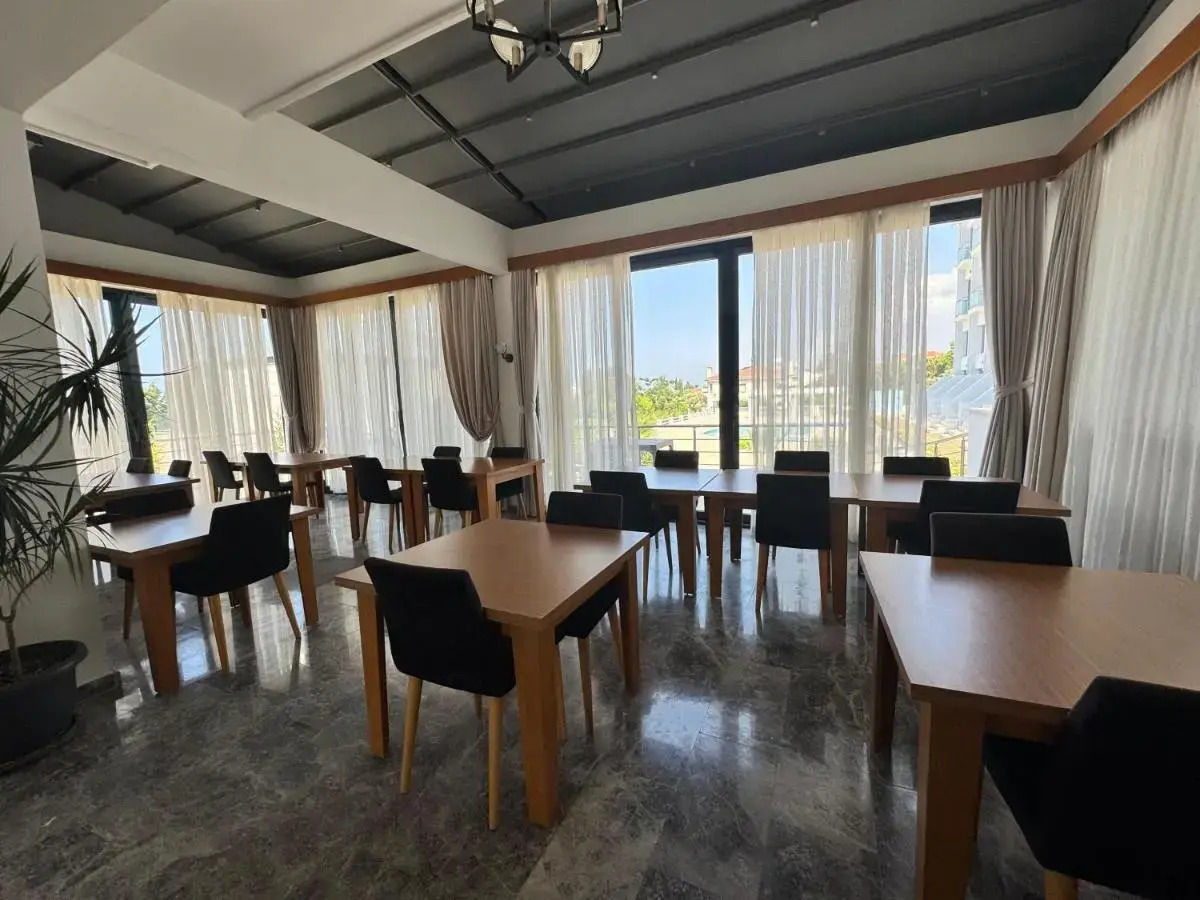 Bellapais Oasis Hotel