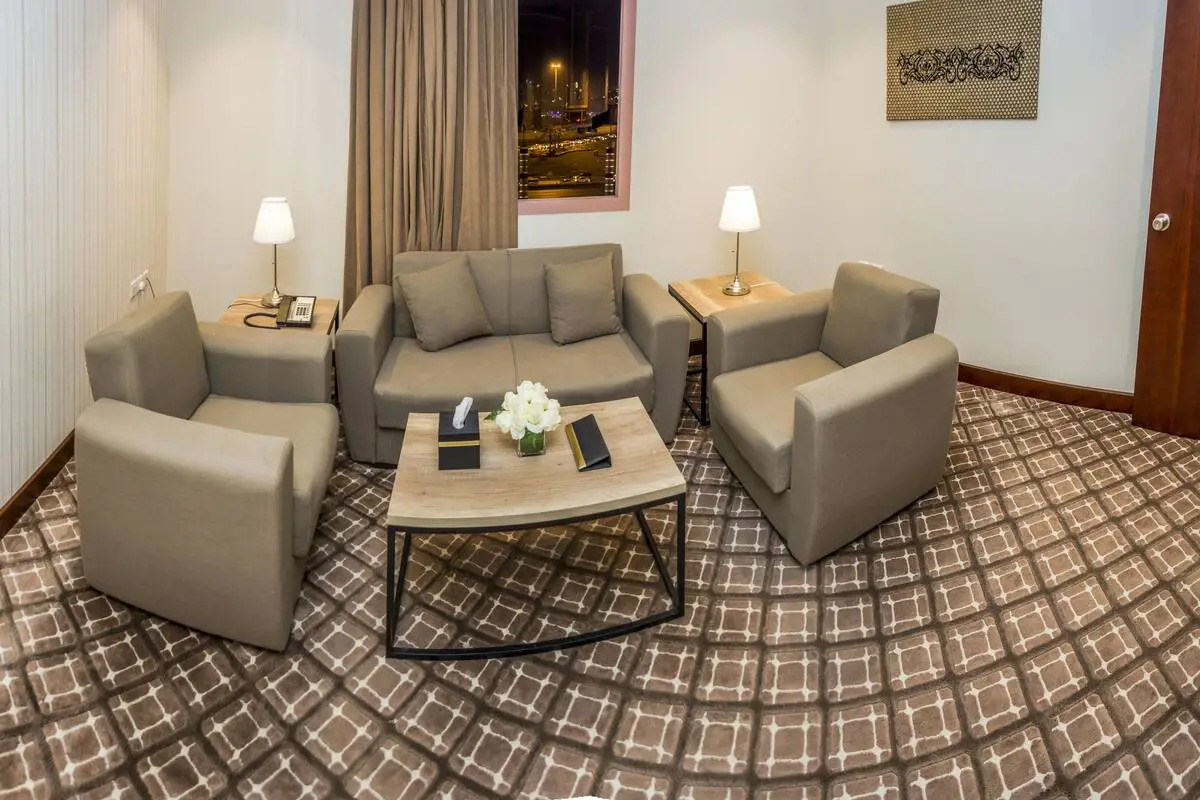 Отель Burj Alhayah Suites Olaya