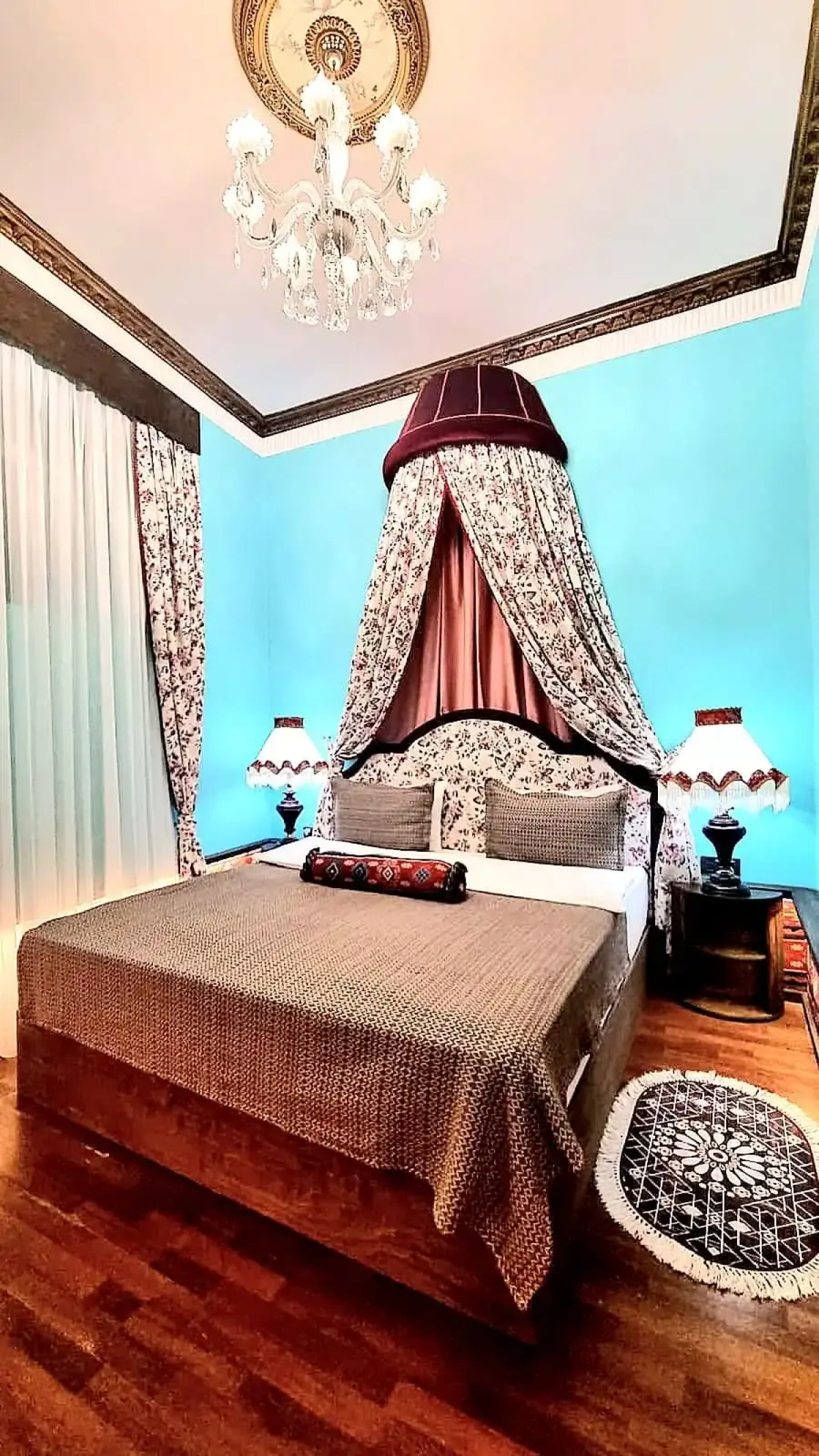 Apartments History 1870