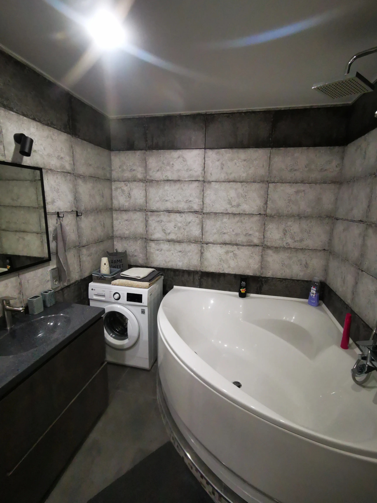 Апартаменты в Высотке