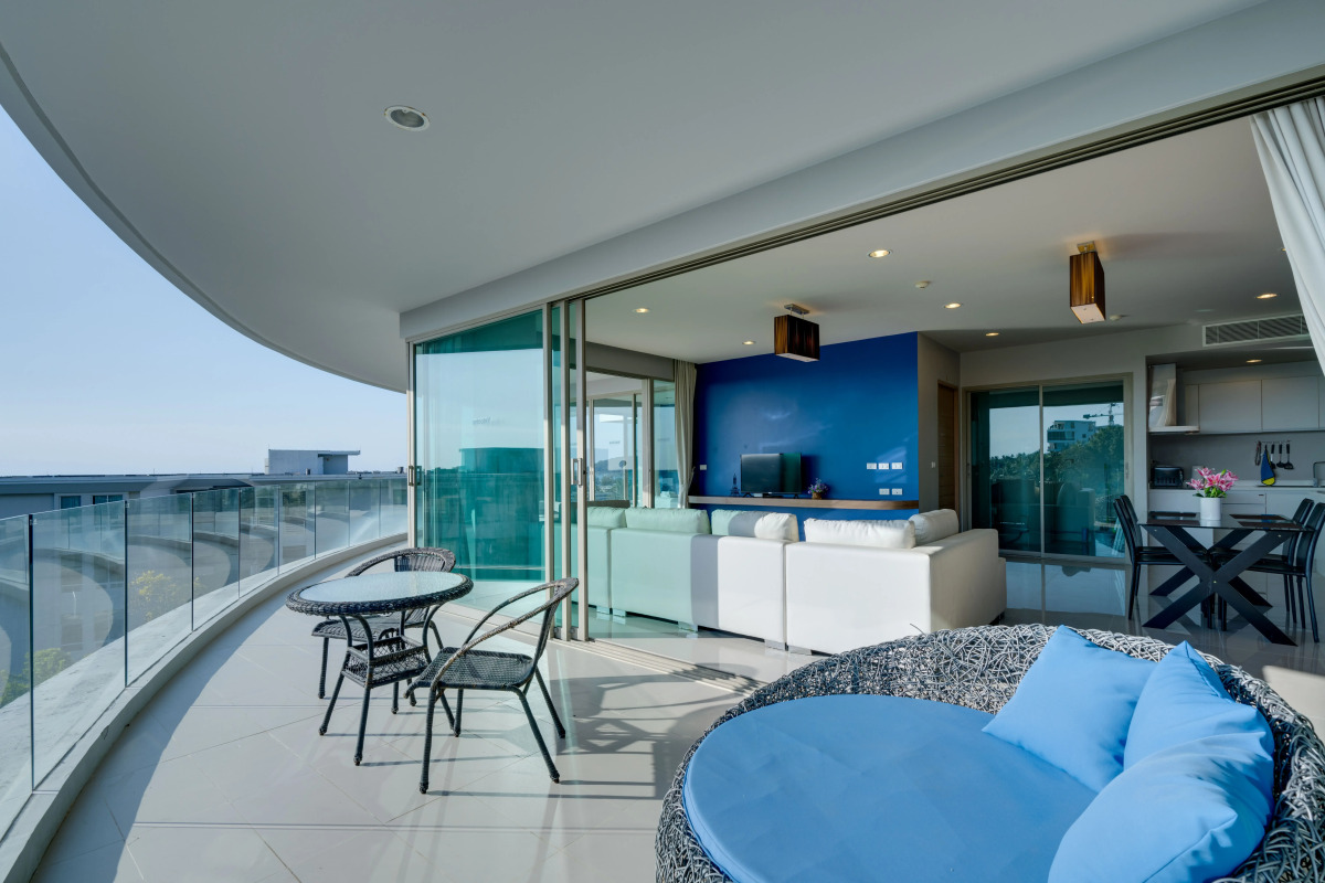 Апартаменты Veloche Group by Continent