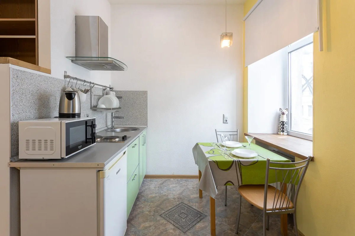 Апартаменты на Разъезжая 1