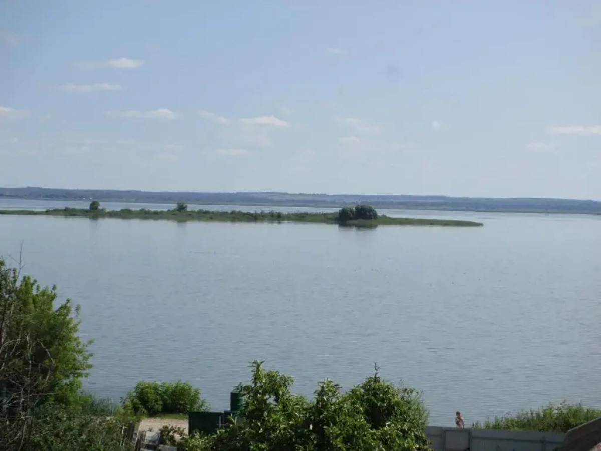 Гостевой дом на берегу озера Неро