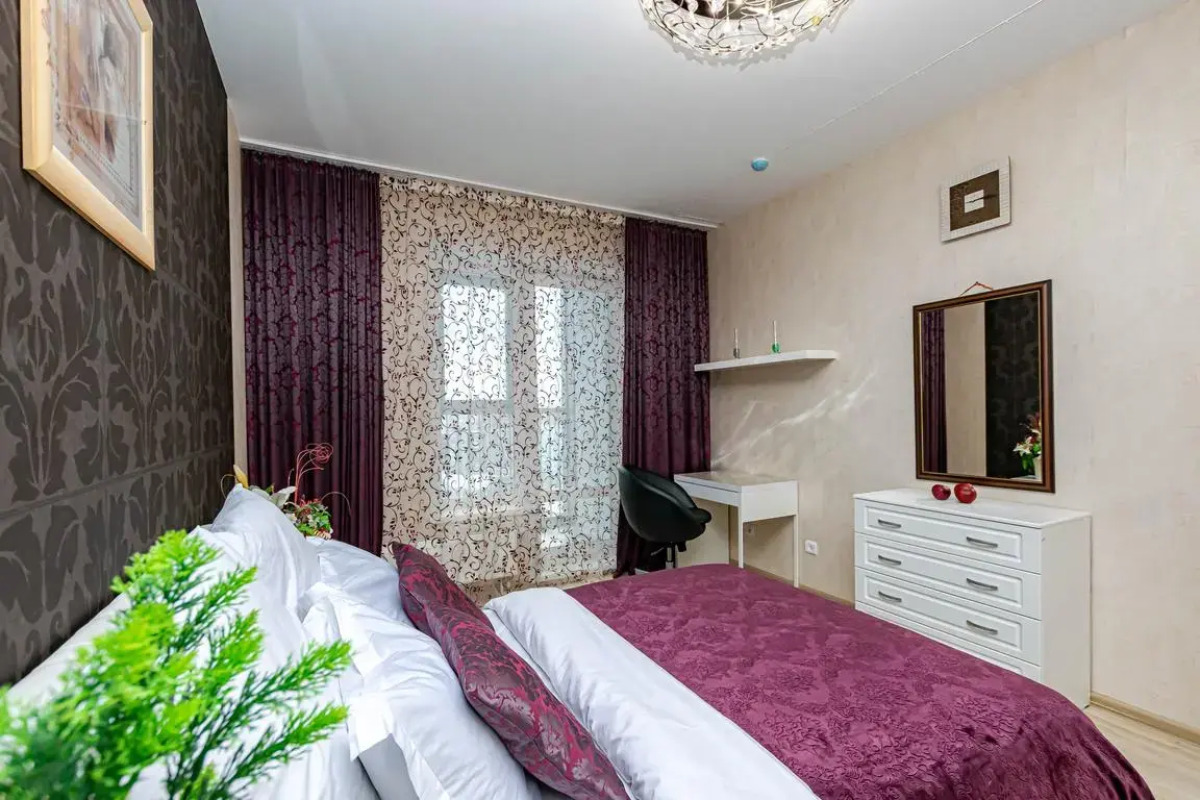 Апартаменты Cosmos Apart на Революции 48 В (1)