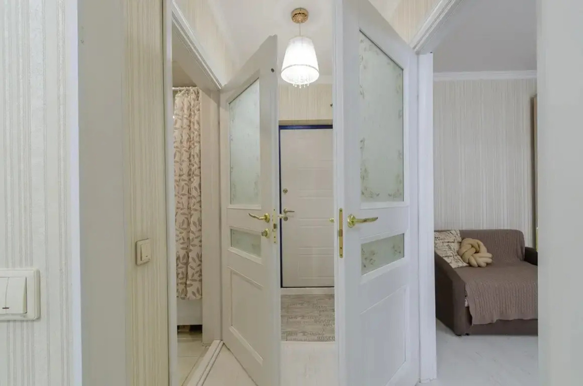 Апартаменты "Полулюкс с джакузи"