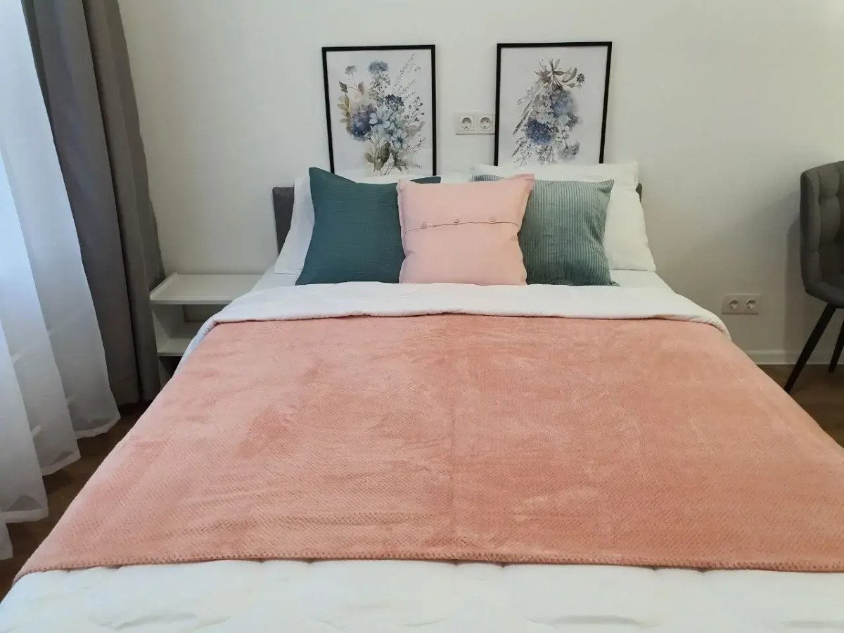 Апартаменты RemiAparts ЖК Самолет