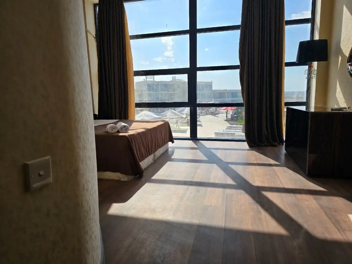 Отель Golden Beach By Sham Baku