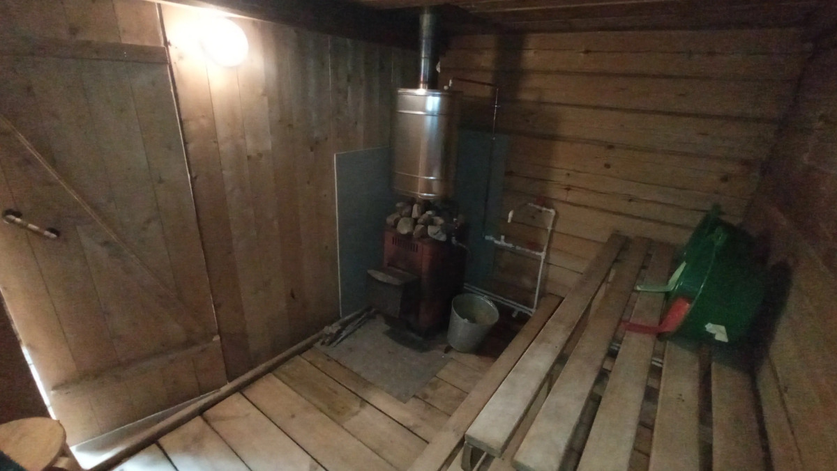 Частный ДОМ У ВОДЫ С БАНЬКОЙ