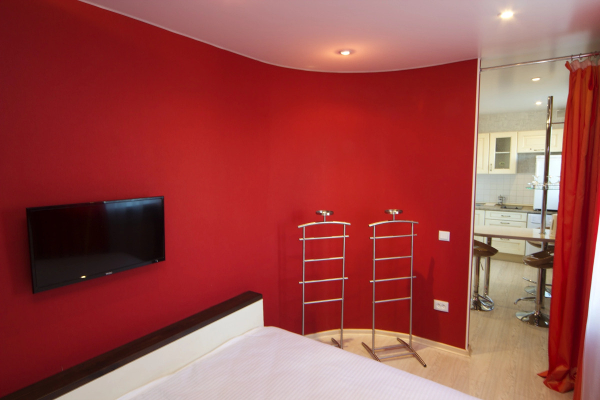 Апартаменты двухкомнатные с джакузи на Горького 1