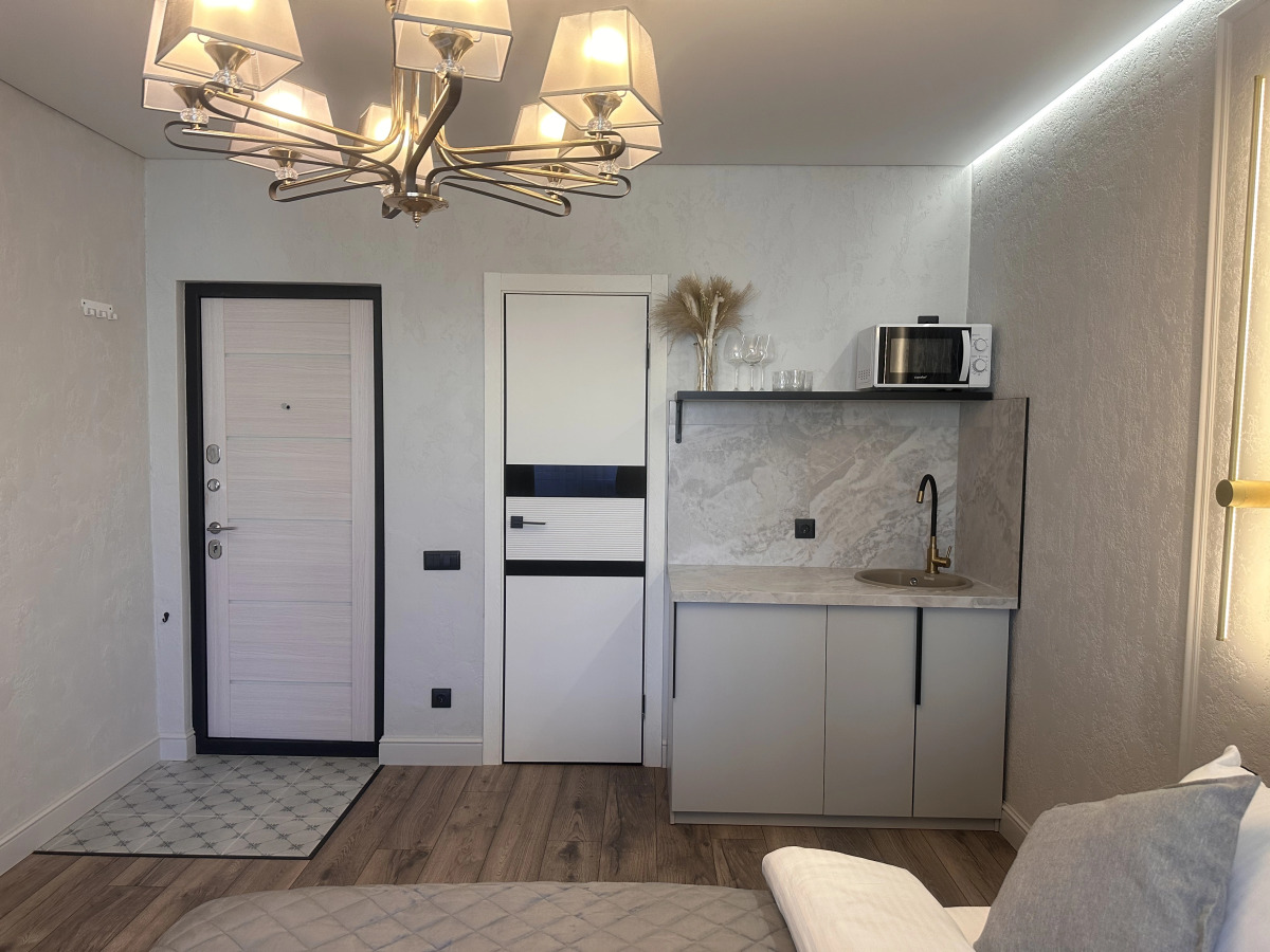 Апартаменты SKY с балконом, в центральной части