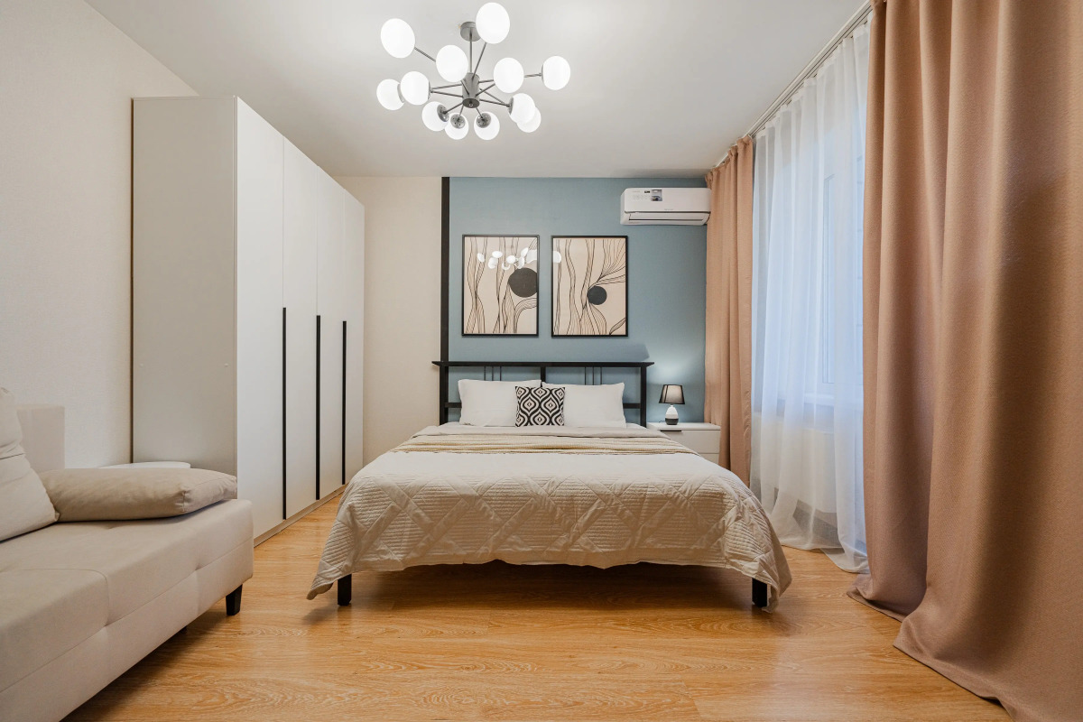 Апартаменты комфорт класса в 3-х минутах от метро