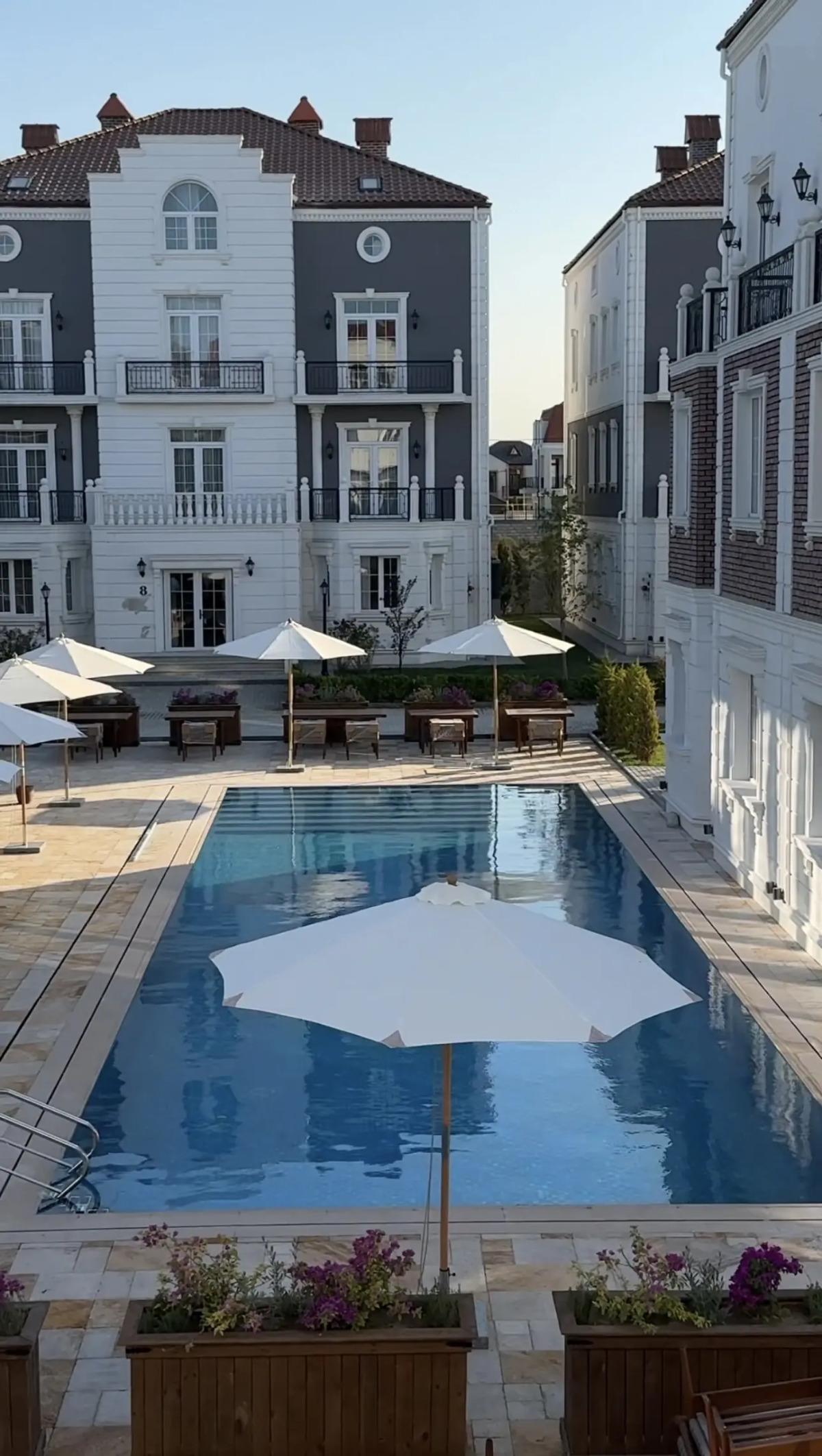 Lamer Sea Breeze Resort