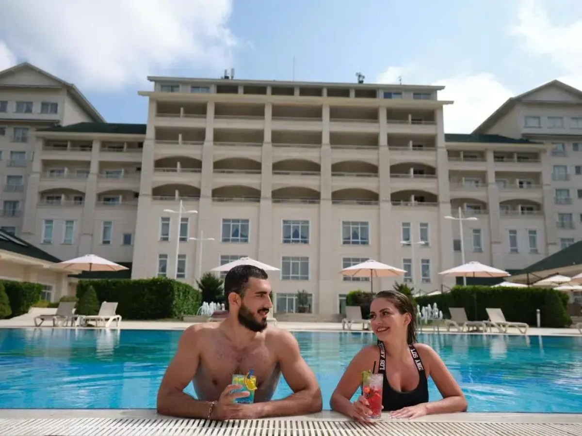 Отель Qafqaz Riverside