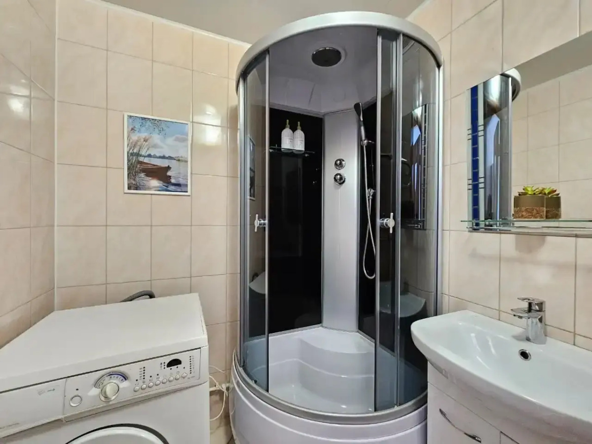 Квартира Живи Уютно